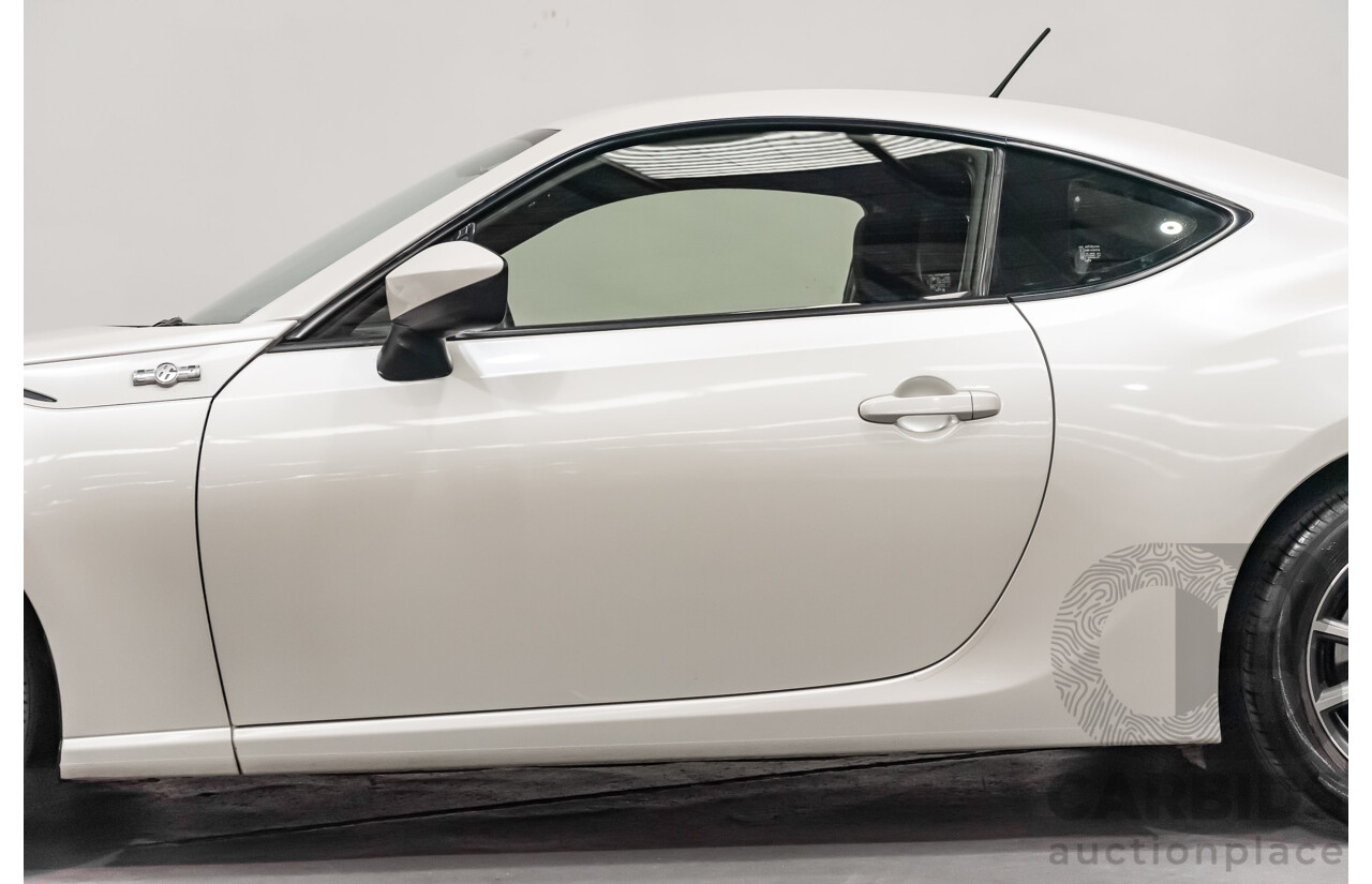 07/13 Toyota 86 GT RWD ZN6 2D Coupe White 2.0L