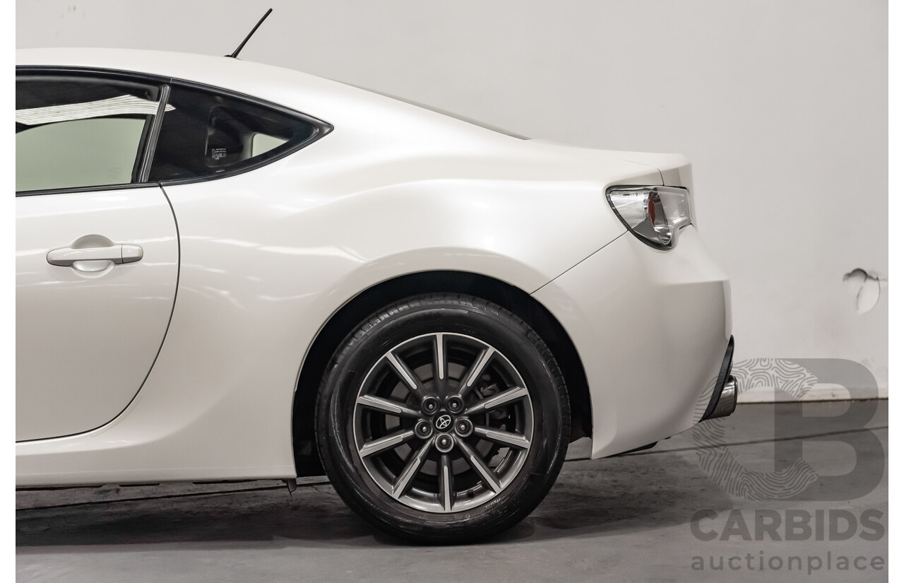 07/13 Toyota 86 GT RWD ZN6 2D Coupe White 2.0L