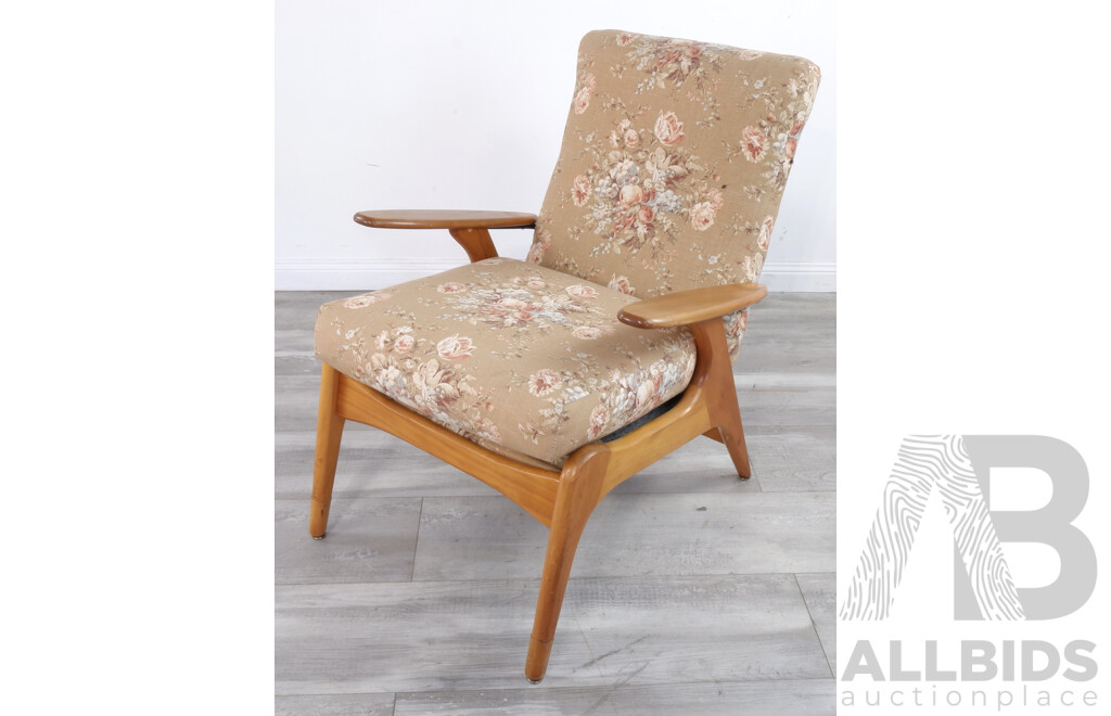 Fler SC55 Armchair Designed by Fred Lowen