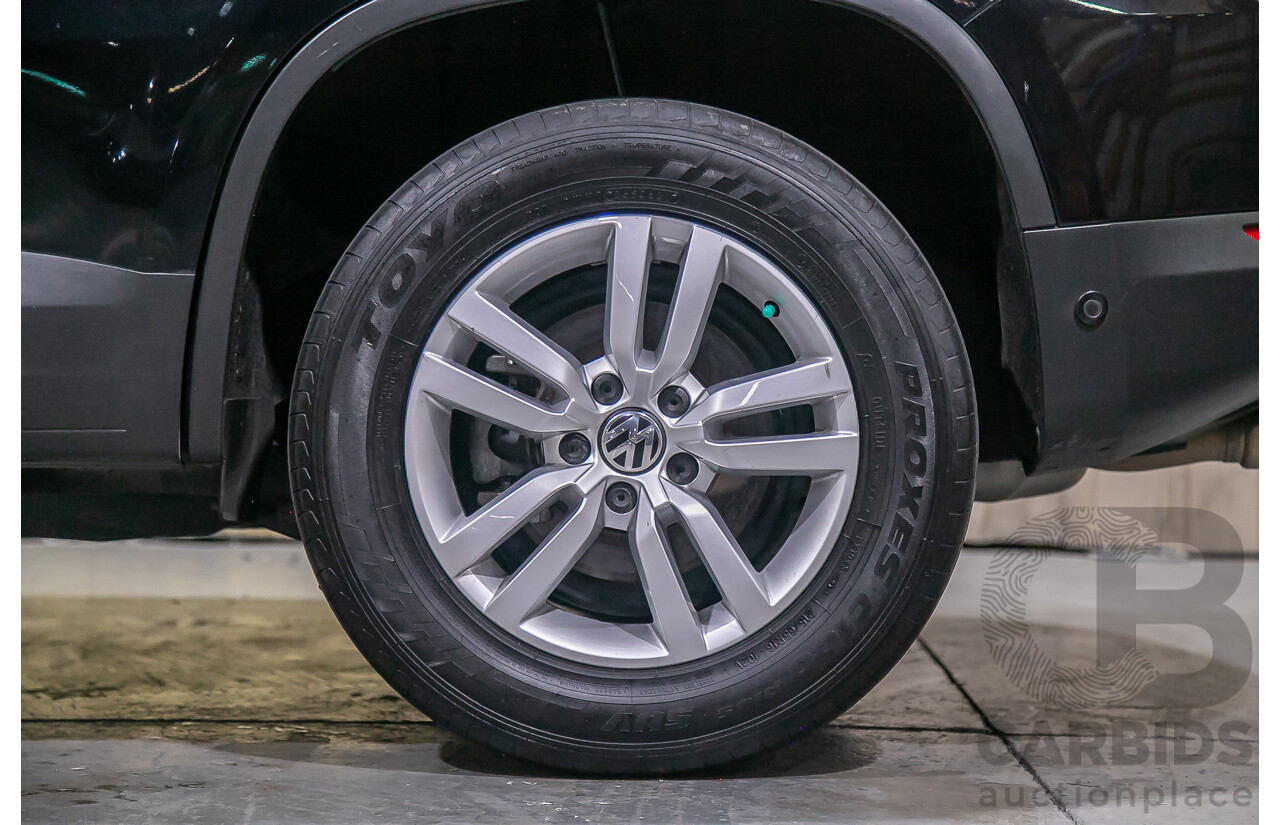 3/2012 Volkswagen Tiguan 132 TSI Pacific (AWD) 5NC MY12 4d Wagon Black Turbo 2.0L