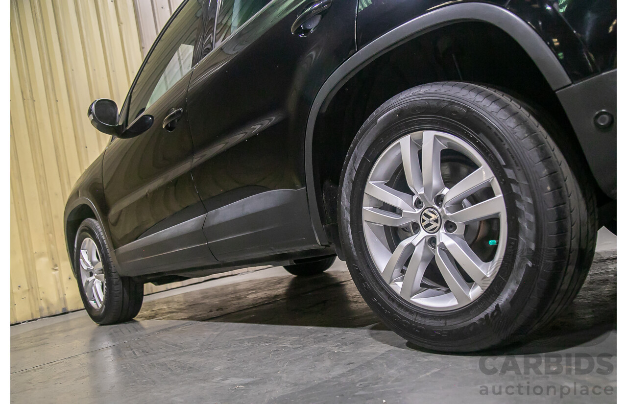 3/2012 Volkswagen Tiguan 132 TSI Pacific (AWD) 5NC MY12 4d Wagon Black Turbo 2.0L