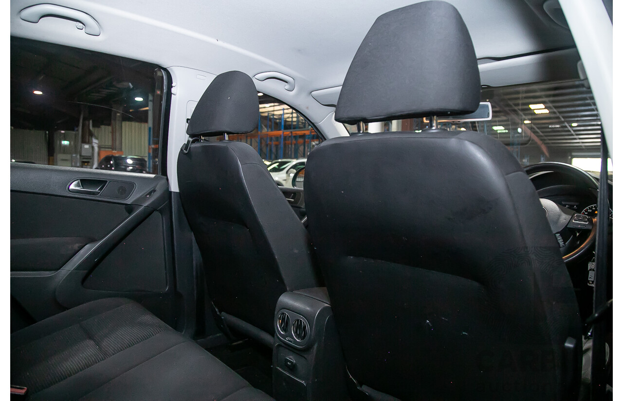 3/2012 Volkswagen Tiguan 132 TSI Pacific (AWD) 5NC MY12 4d Wagon Black Turbo 2.0L