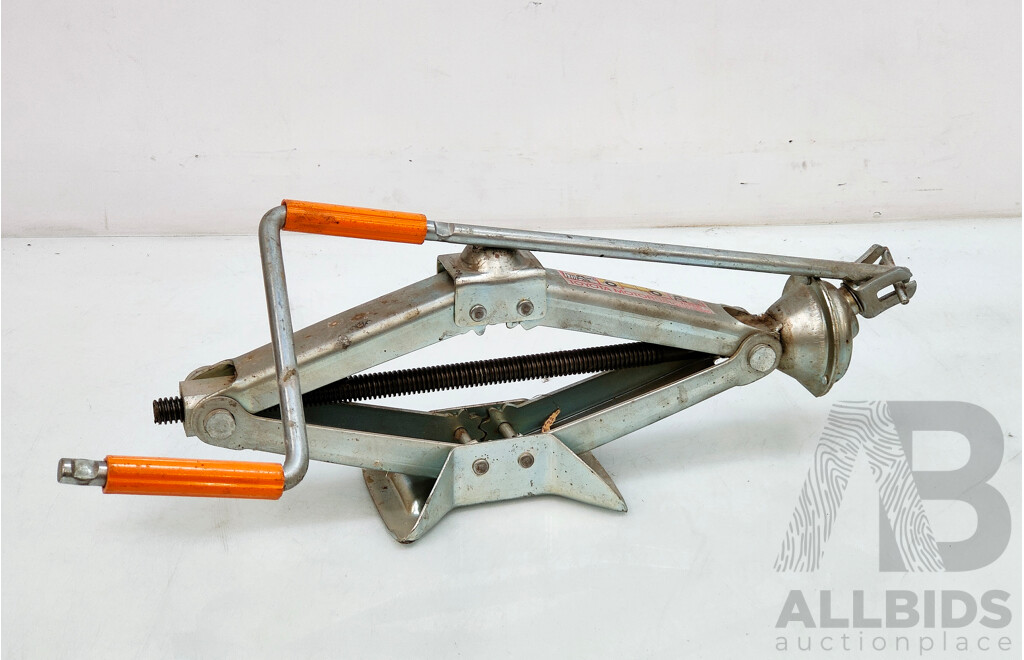 Complete Vintage Toyota Tool Kit