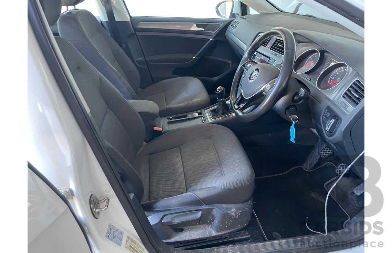 04/13 Volkswagen Golf 90 TSI FWD AU 5D Hatchback White 1.4L