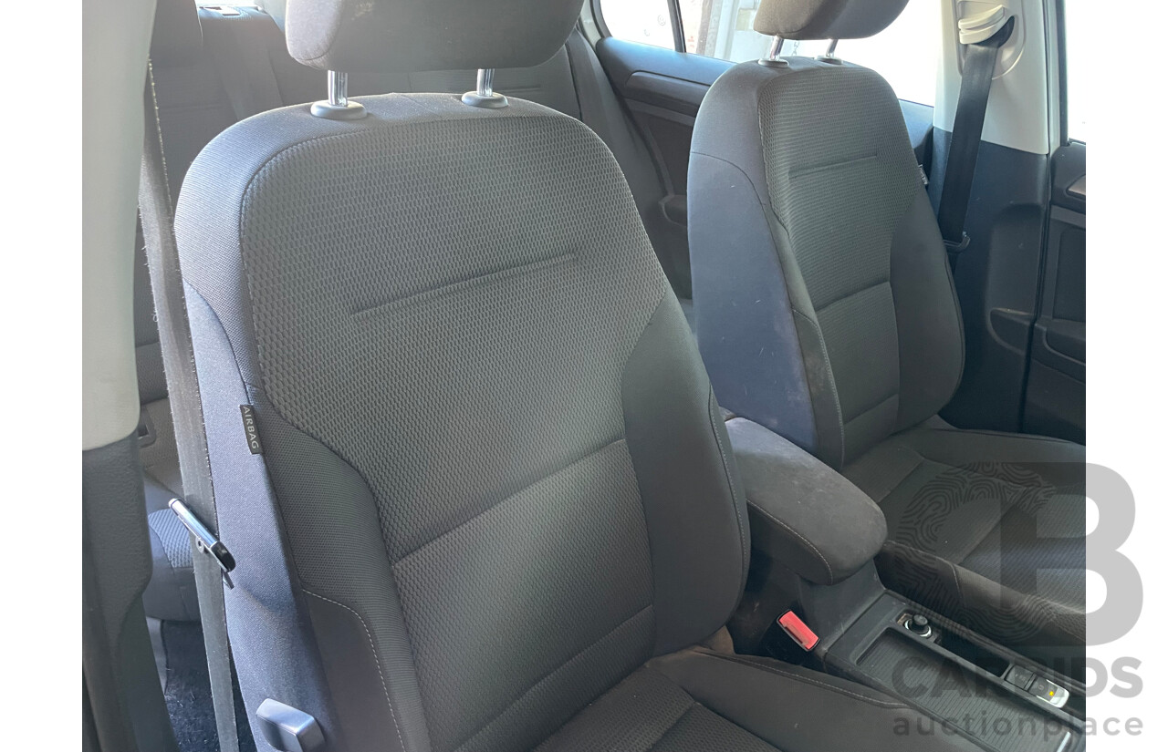 04/13 Volkswagen Golf 90 TSI FWD AU 5D Hatchback White 1.4L