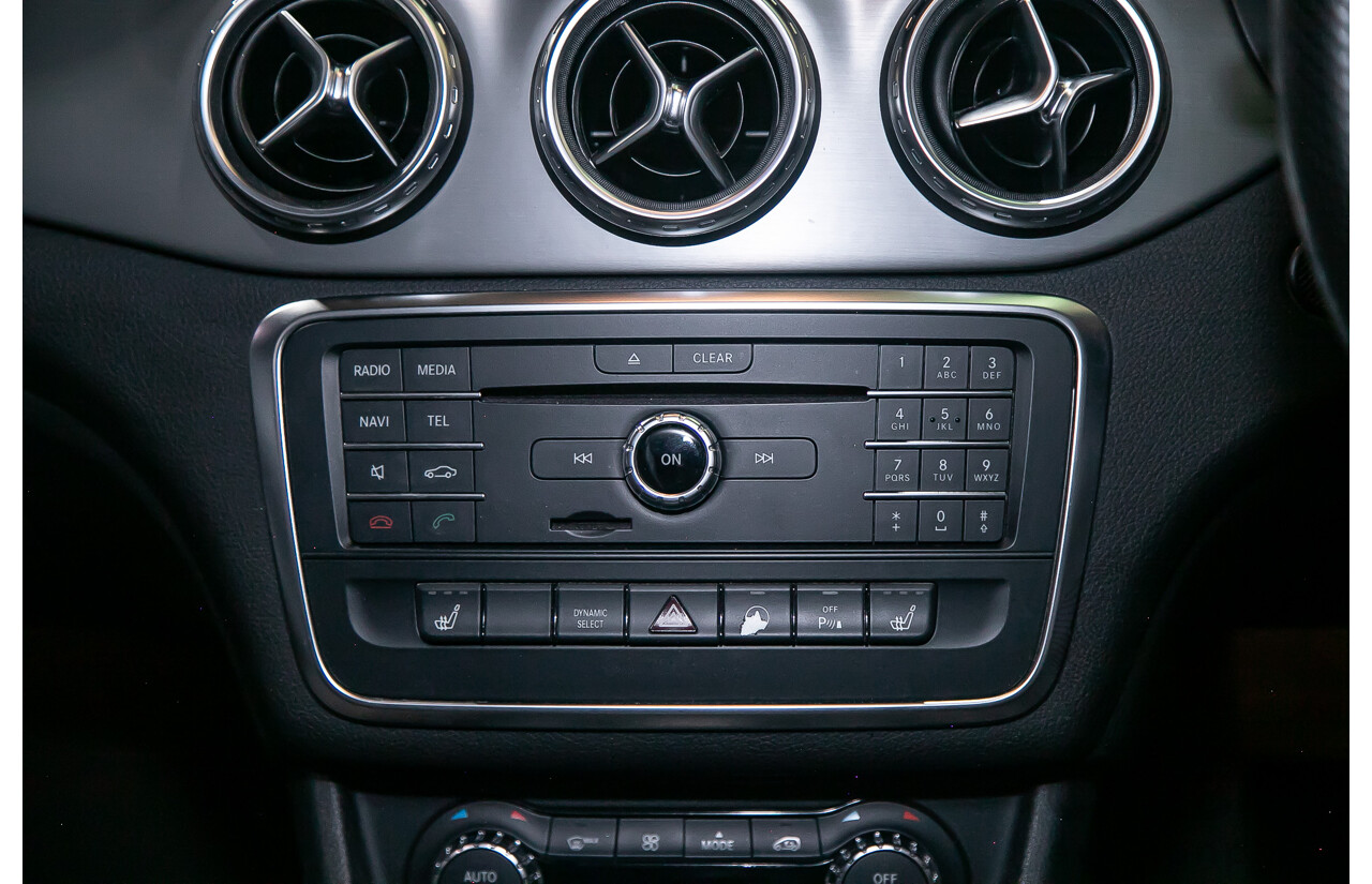 4/2016 Mercedes Benz GLA200d AMG Pack X156 4d Wagon White Turbo Diesel 2.1L