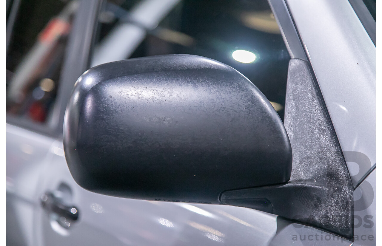 4/2004 Toyota Landcruiser Prado GX (4x4) KZJ120R 4d Wagon Silver Turbo Diesel 3.0L