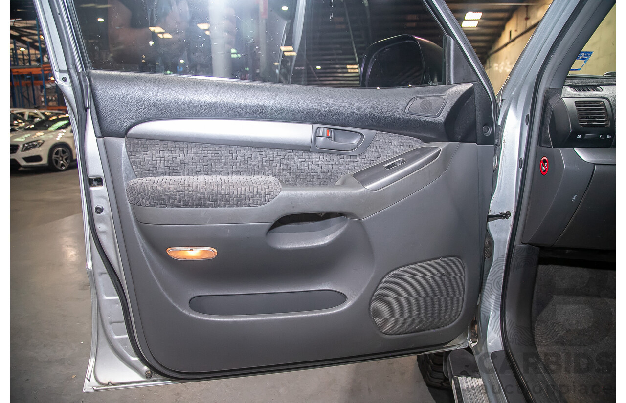 4/2004 Toyota Landcruiser Prado GX (4x4) KZJ120R 4d Wagon Silver Turbo Diesel 3.0L