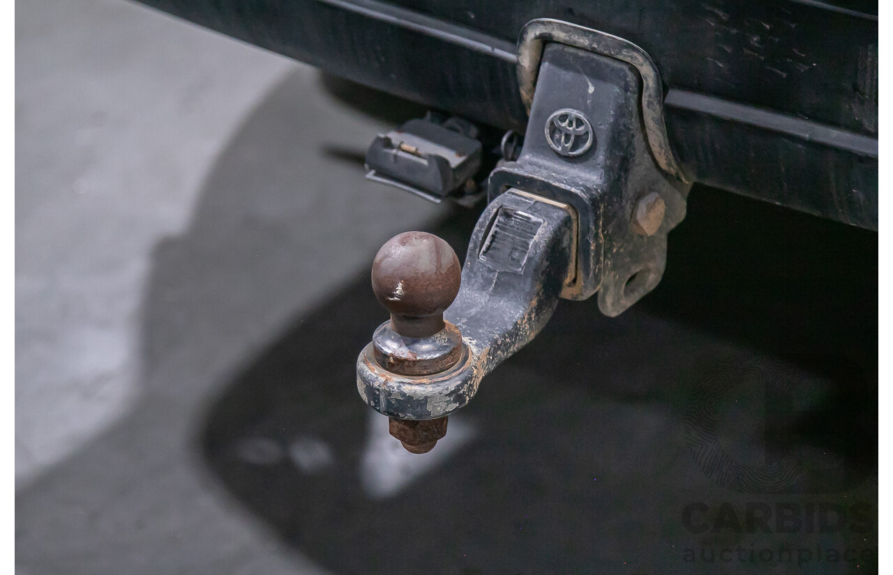 4/2004 Toyota Landcruiser Prado GX (4x4) KZJ120R 4d Wagon Silver Turbo Diesel 3.0L