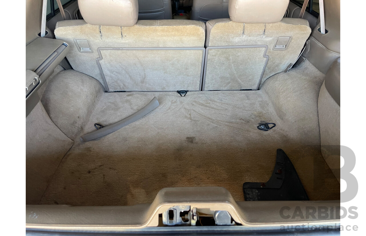 2/2002 Chevrolet Blazer LT Wagon Red 4.3L - Compliance dated 04/11