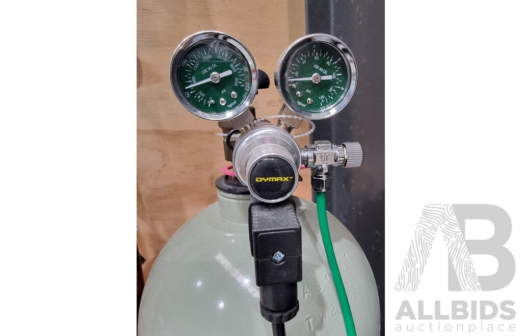 Self-Sustaining Ecosystem Aquarium