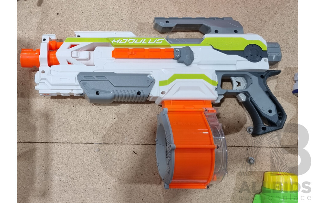 Collection of NERF Guns, Attachements and Accessories with a RC Helicopter