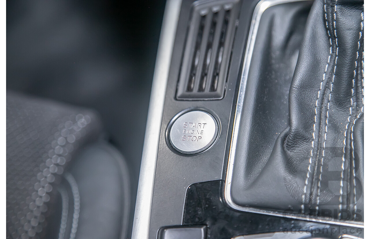 8/2013 Audi A4 2.0 TFSI Quattro (AWD) S-Line Pack B8 (8K) MY13 4d Sedan White Turbo 2.0L