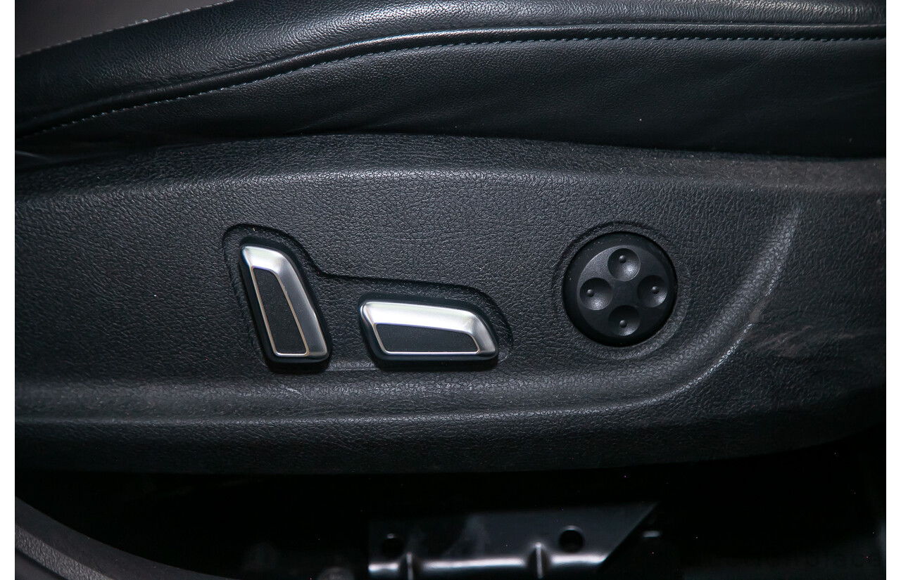 8/2013 Audi A4 2.0 TFSI Quattro (AWD) S-Line Pack B8 (8K) MY13 4d Sedan White Turbo 2.0L