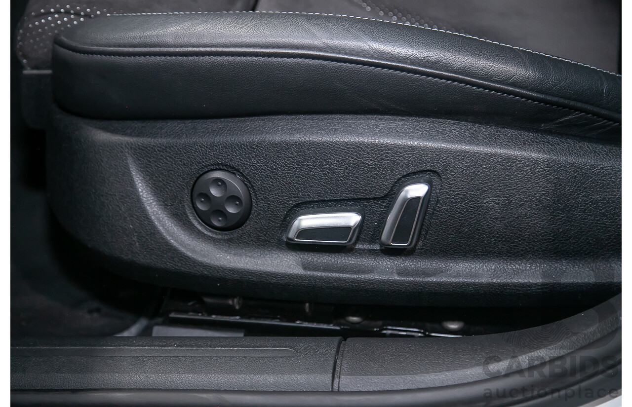 8/2013 Audi A4 2.0 TFSI Quattro (AWD) S-Line Pack B8 (8K) MY13 4d Sedan White Turbo 2.0L