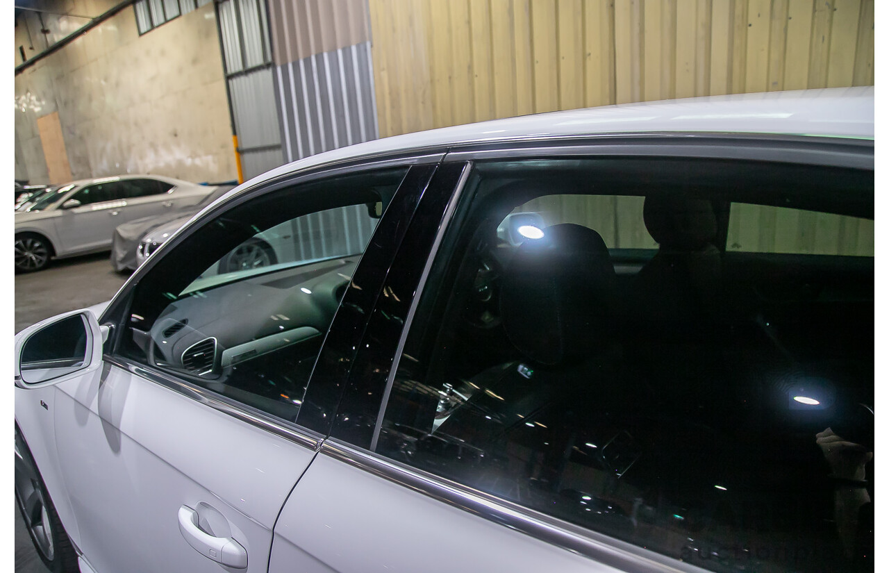 8/2013 Audi A4 2.0 TFSI Quattro (AWD) S-Line Pack B8 (8K) MY13 4d Sedan White Turbo 2.0L