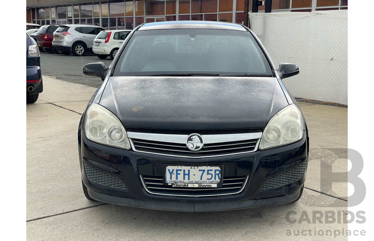 12/07 Holden Astra CD FWD AH MY08 5D Hatchback Black 1.8L
