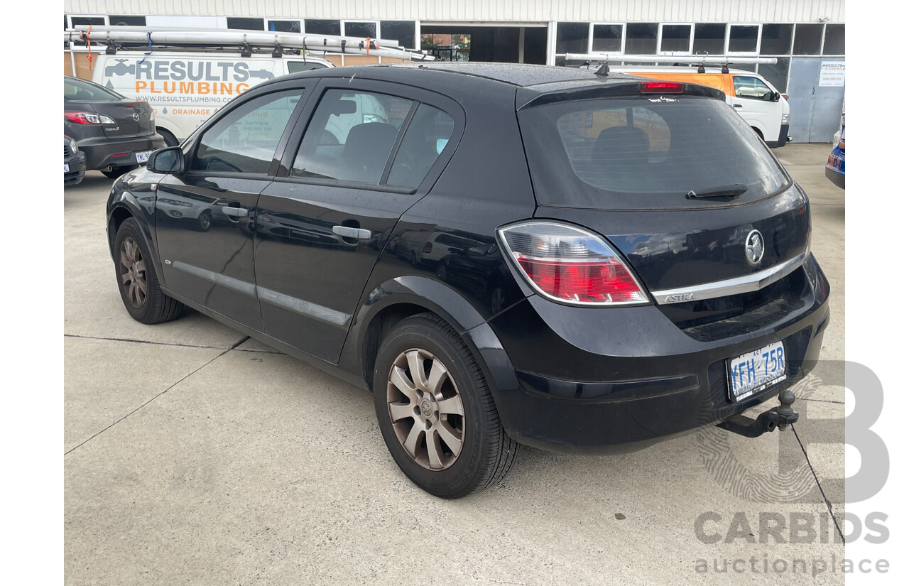 12/07 Holden Astra CD FWD AH MY08 5D Hatchback Black 1.8L