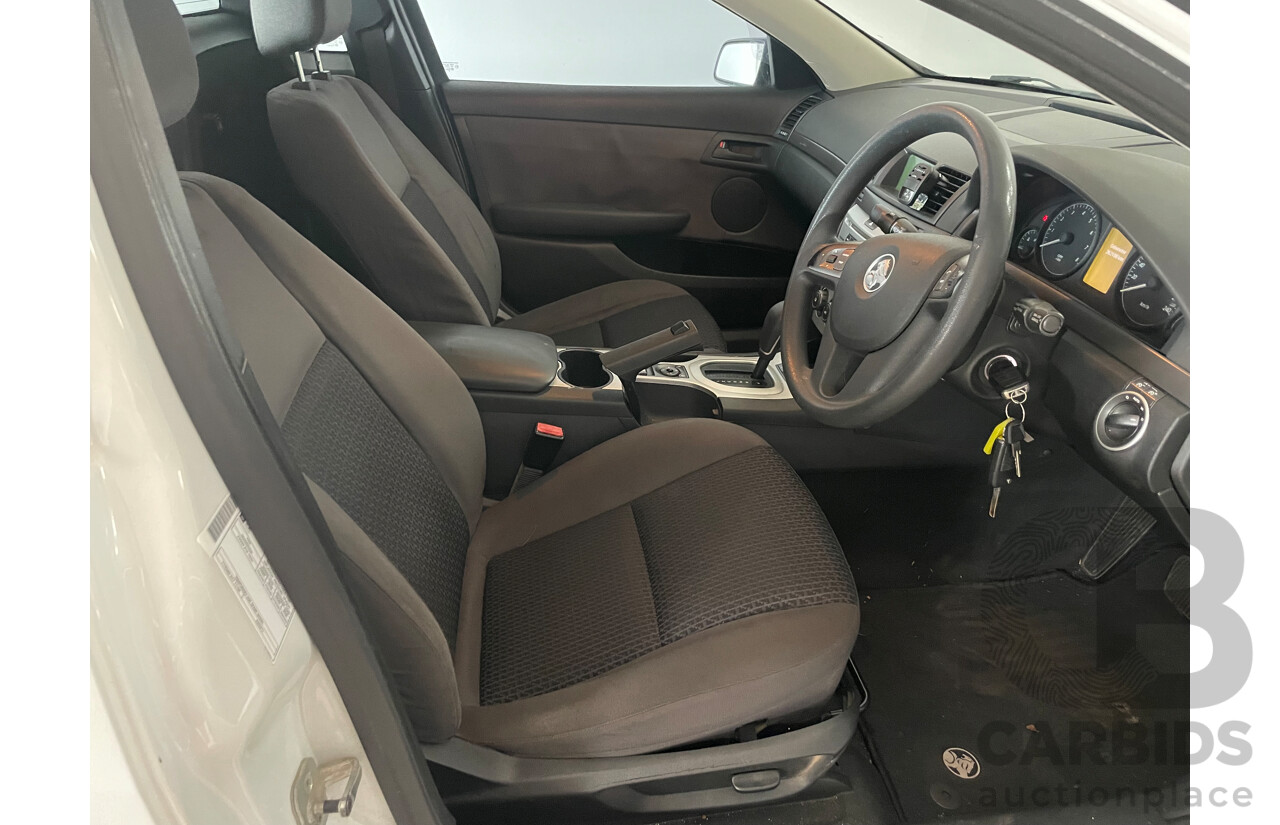 01/10 Holden Commodore OMEGA RWD VE MY10 Utility White 3.6L