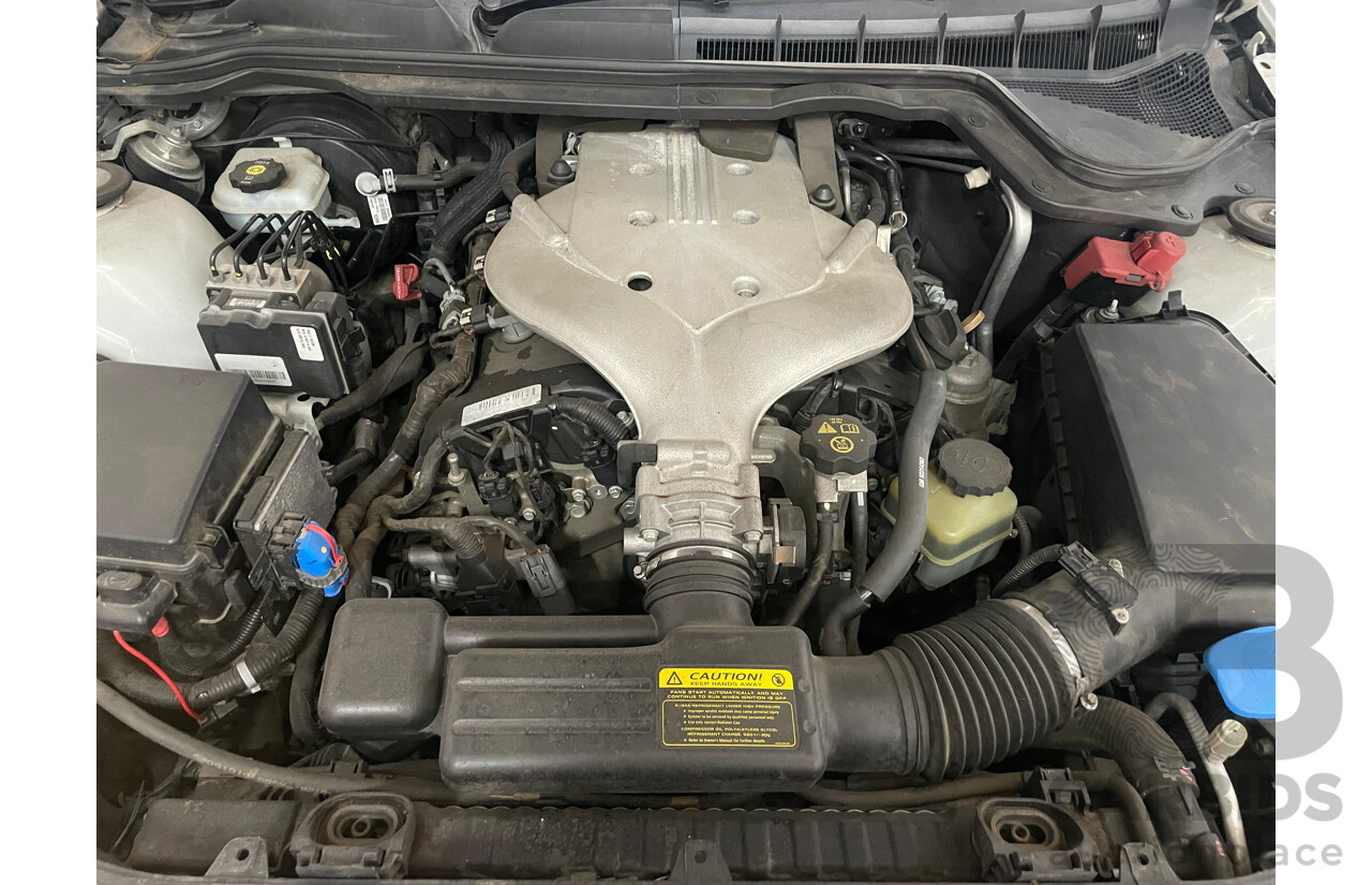 01/10 Holden Commodore OMEGA RWD VE MY10 Utility White 3.6L