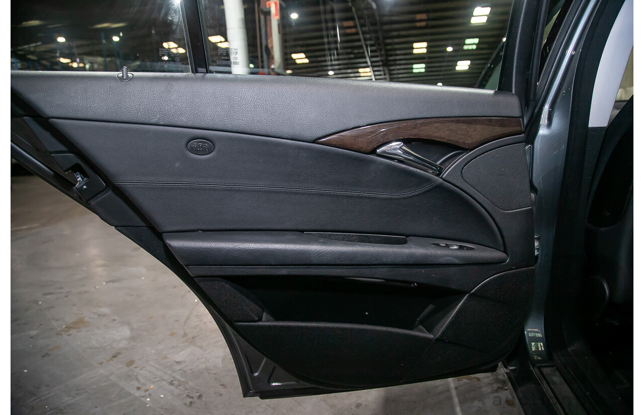 2/2008 Mercedes Benz E280 Elegance 211 MY07 Upgrade 4d Wagon Flint Gray V6 3.0L