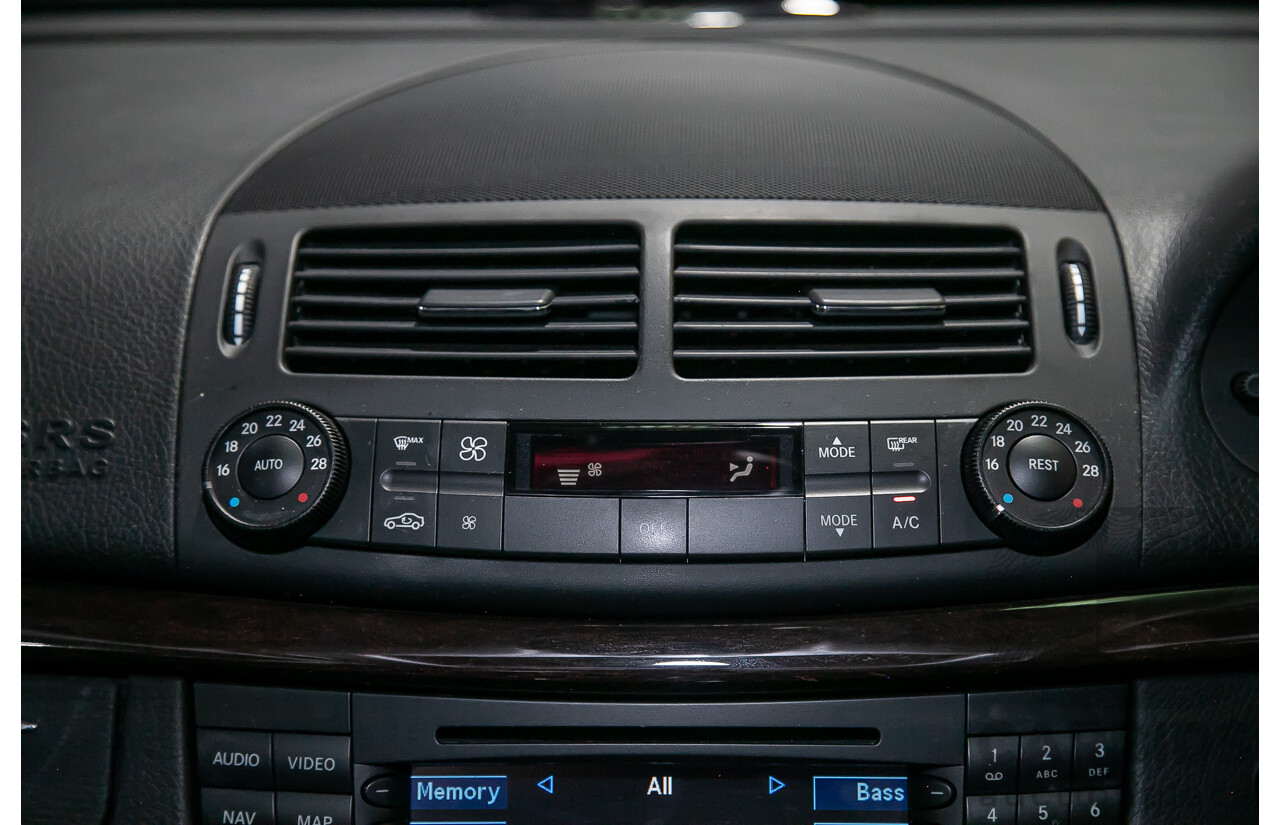 2/2008 Mercedes Benz E280 Elegance 211 MY07 Upgrade 4d Wagon Flint Gray V6 3.0L