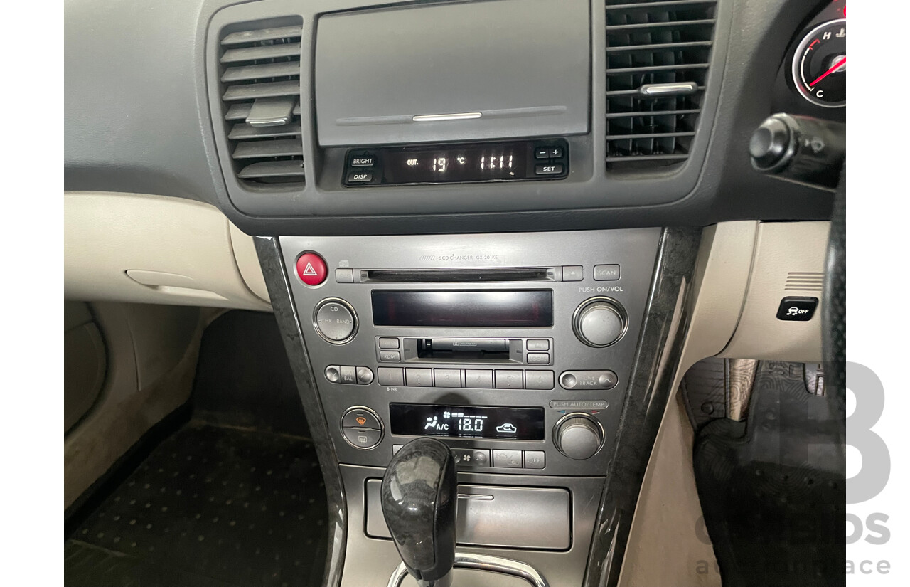 11/03 Subaru Outback 3.0R AWD MY04 4D Wagon Silver 3.0L