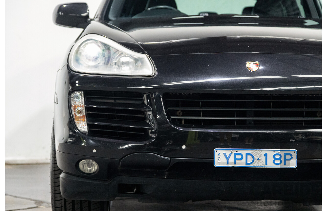 12/2009 Porsche Cayenne (AWD) MY09 4D Wagon Black Turbo Diesel V6 3.0L