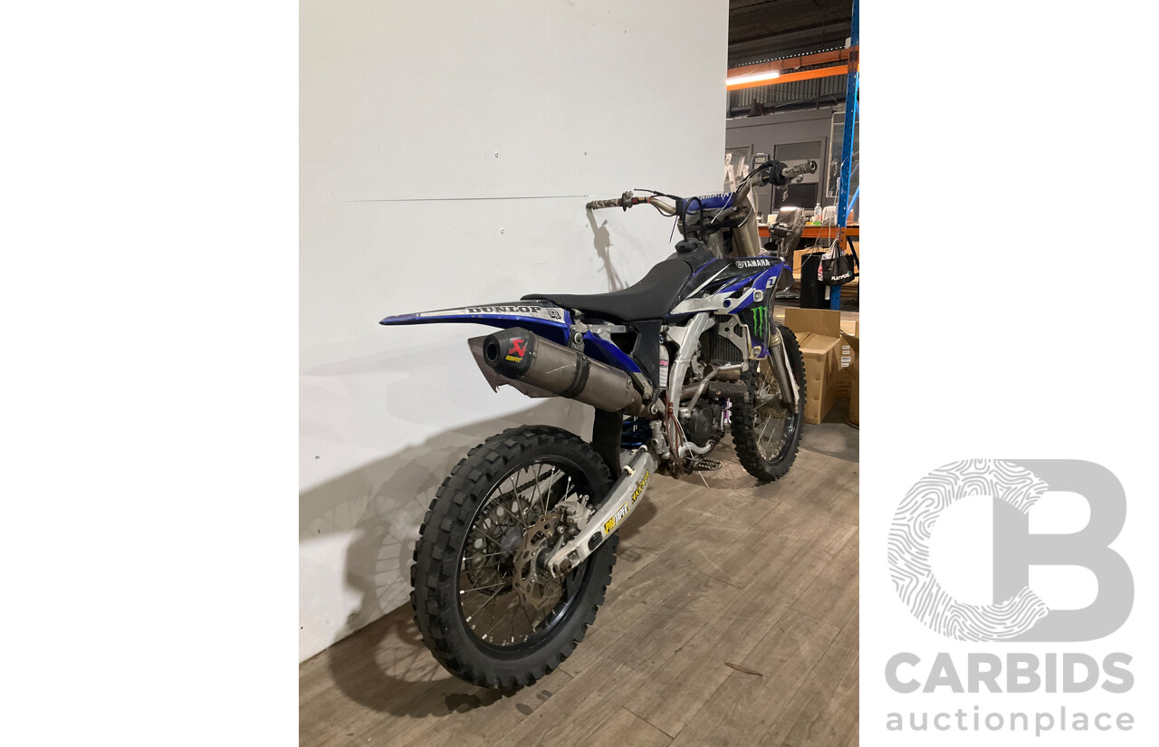 2011 YAMAHA DIRT BIKE