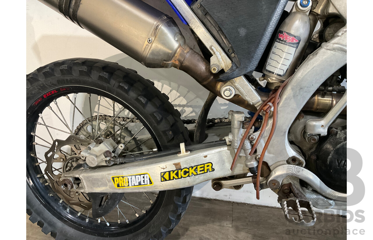 2011 YAMAHA DIRT BIKE