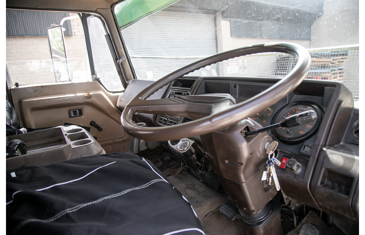 05/1988 Hino GD 166L Tray Back 2d Cab Chassis Truck White Diesel 6.0L