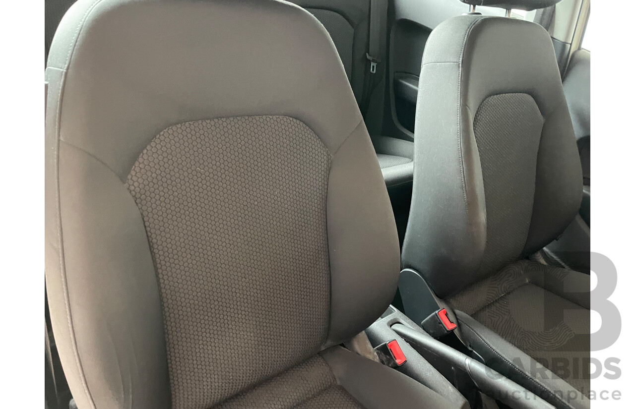 4/2012 Audi A1 1.4 TFSI Ambition 8X MY12 3d Hatchback White 1.4L