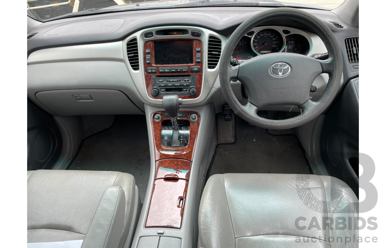 4/2004 Toyota Kluger Grande (4x4) MCU28R 4d Wagon Blue 3.3L