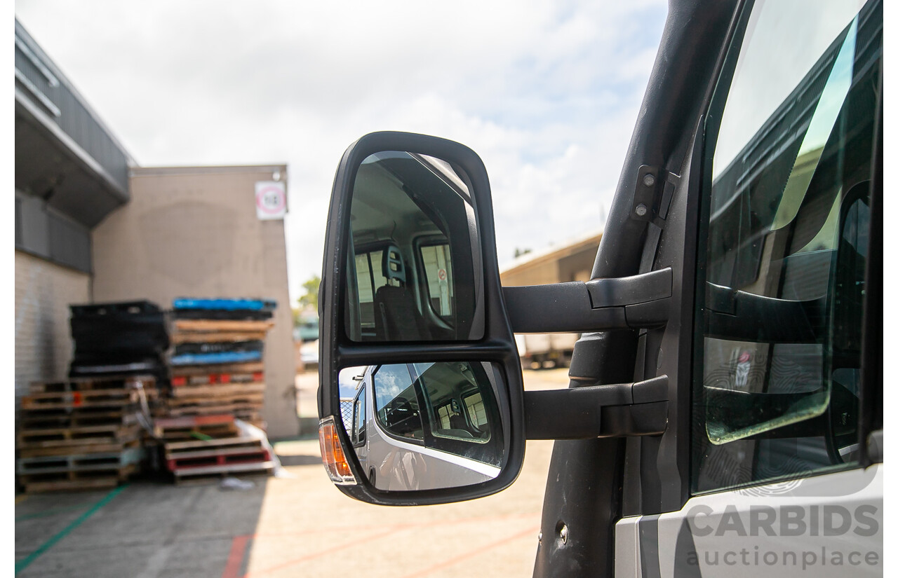 09/2017 Iveco Daily 70-210 50C 4350wb Trayback 4d Crew Cab Silver Turbo Diesel 3.0L