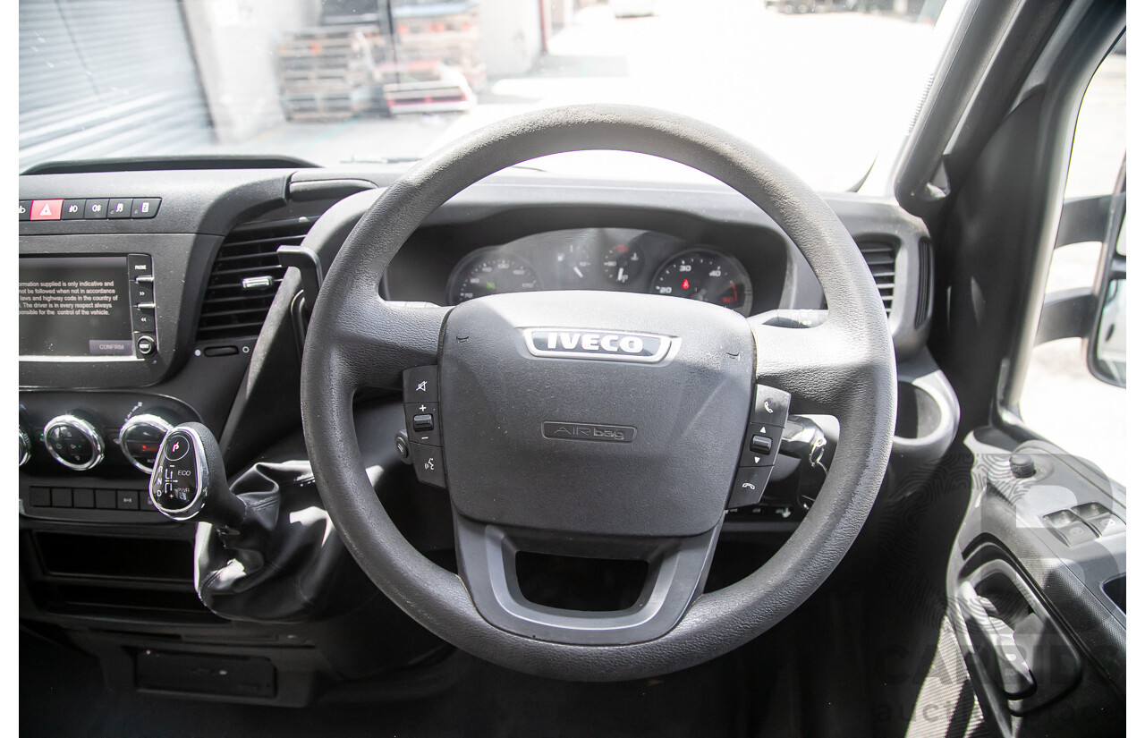 09/2017 Iveco Daily 70-210 50C 4350wb Trayback 4d Crew Cab Silver Turbo Diesel 3.0L