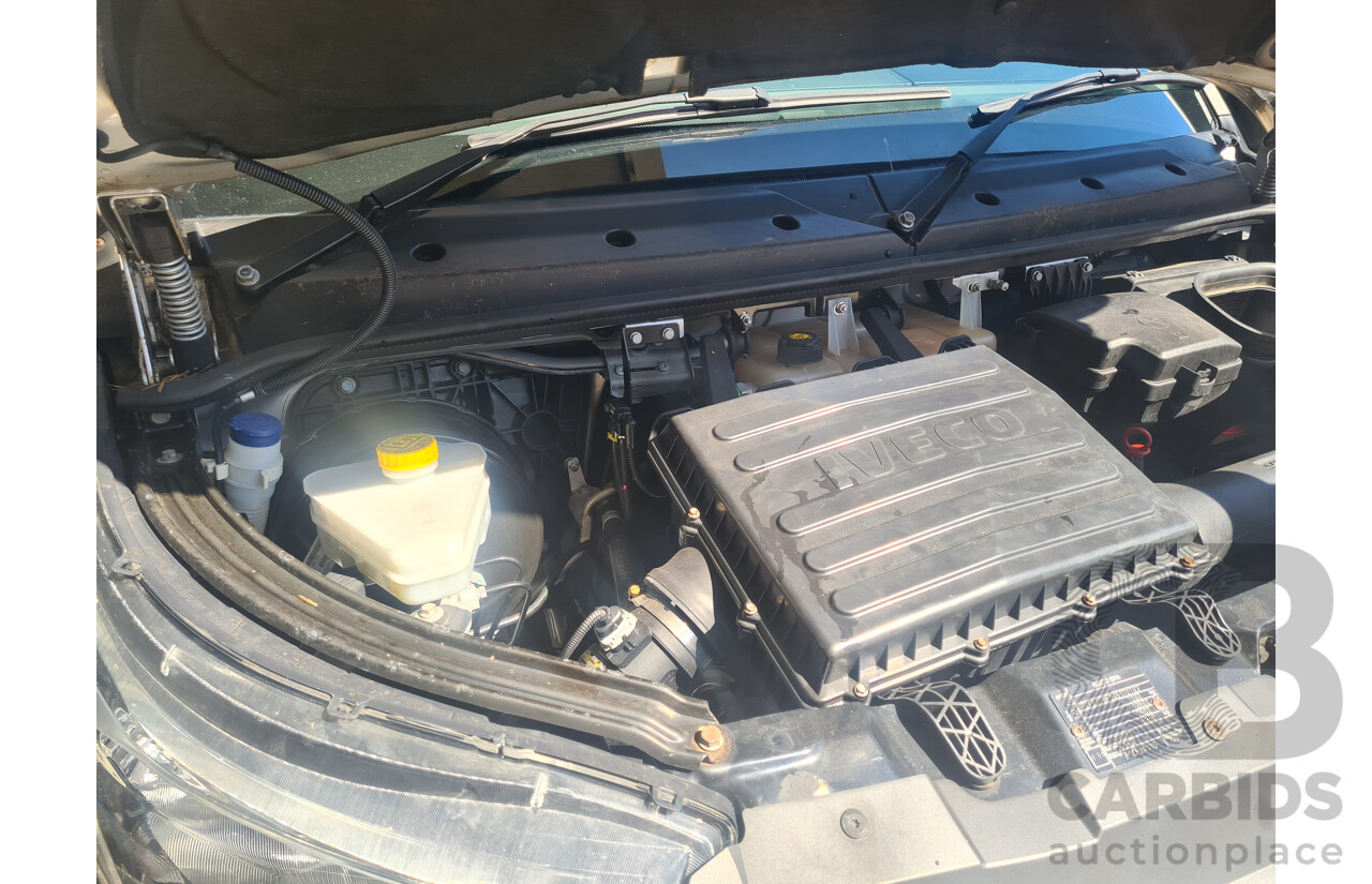 09/2017 Iveco Daily 70-210 50C 4350wb Trayback 4d Crew Cab Silver Turbo Diesel 3.0L