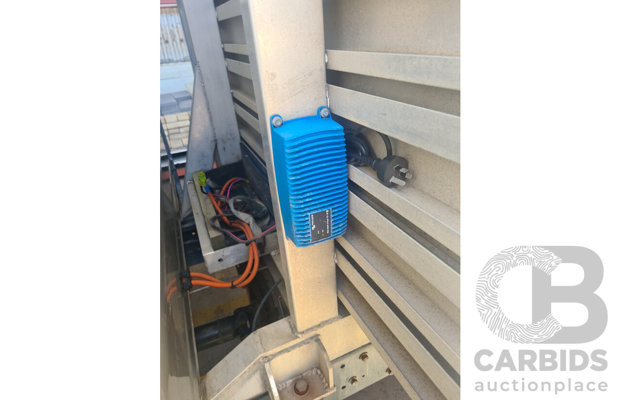 09/2017 Iveco Daily 70-210 50C 4350wb Trayback 4d Crew Cab Silver Turbo Diesel 3.0L