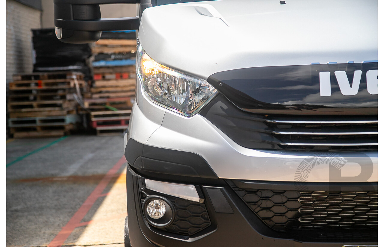 09/2017 Iveco Daily 70-210 50C 4350wb Trayback 4d Crew Cab Silver Turbo Diesel 3.0L