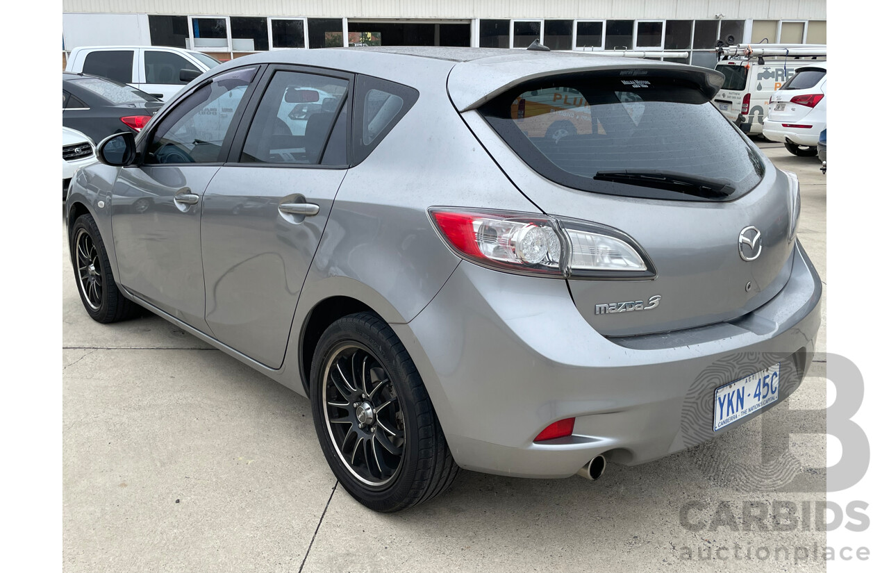 9/2011 Mazda Mazda3 MAXX BL  5d Hatchback Silver 2.0L