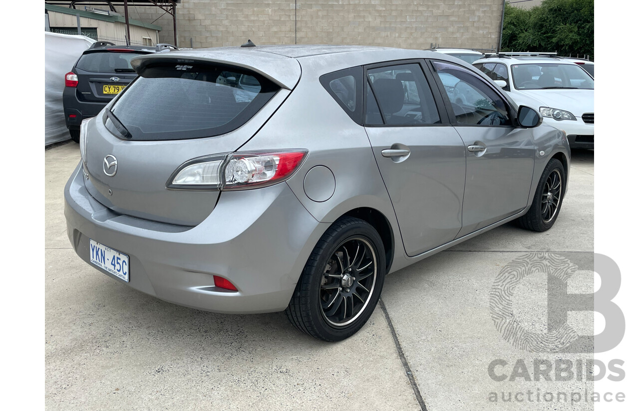 9/2011 Mazda Mazda3 MAXX BL  5d Hatchback Silver 2.0L