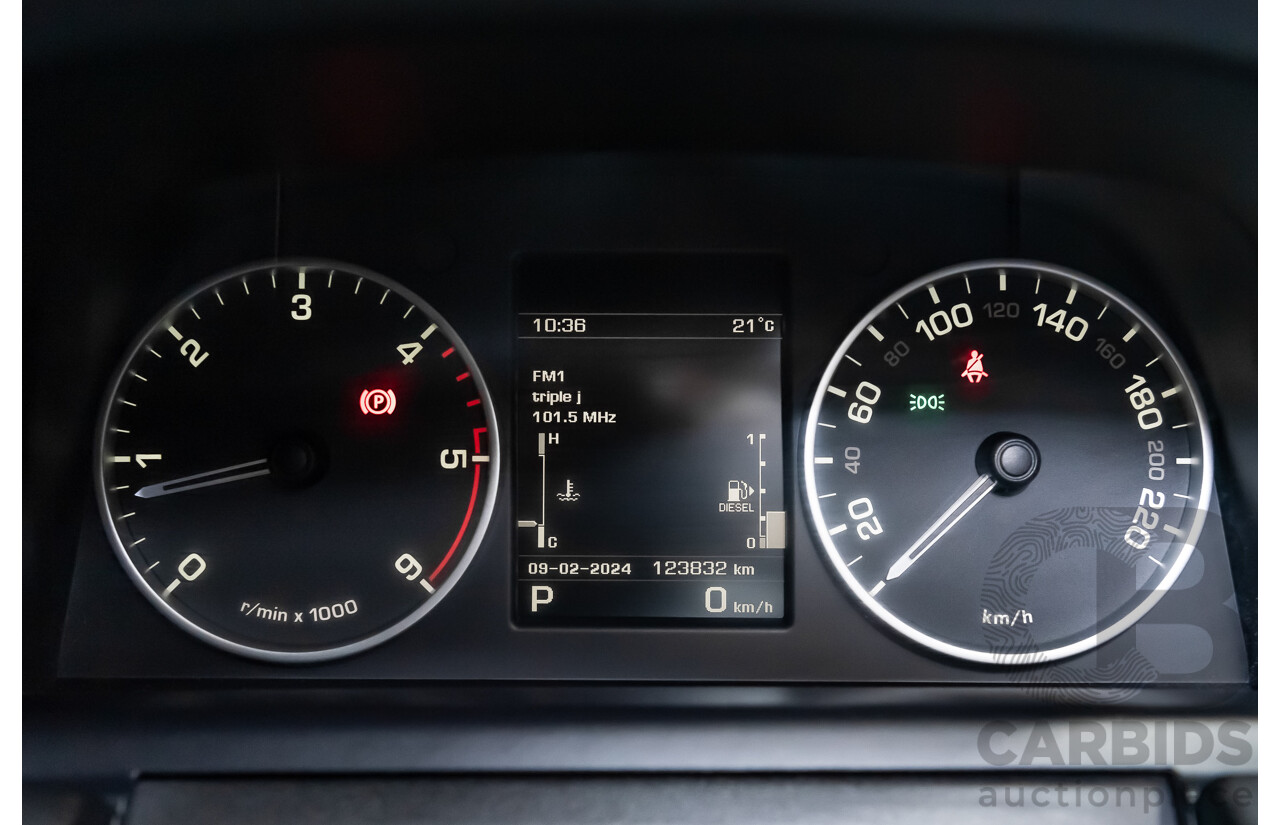 03/13 Range Rover Range Rover SPORT HSE Luxury 3.0 SDV6 SE AWD LW 4D Wagon Black 3.0L