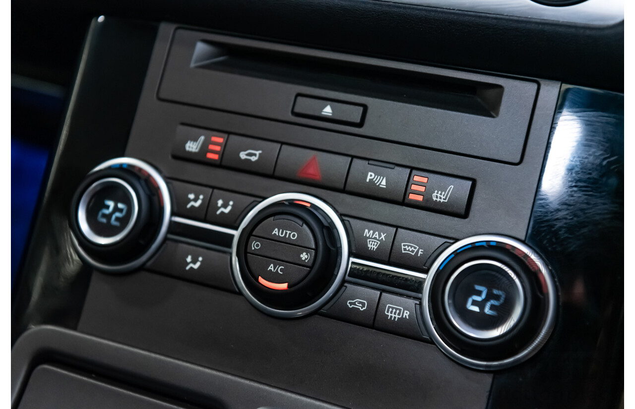 03/13 Range Rover Range Rover SPORT HSE Luxury 3.0 SDV6 SE AWD LW 4D Wagon Black 3.0L