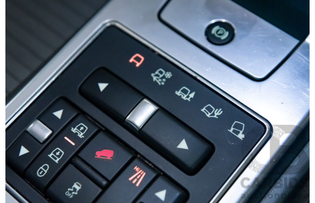 03/13 Range Rover Range Rover SPORT HSE Luxury 3.0 SDV6 SE AWD LW 4D Wagon Black 3.0L