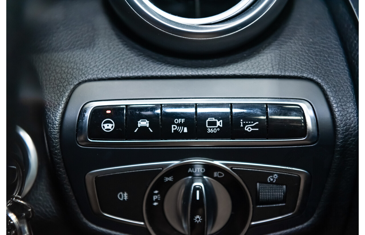 03/2016 Mercedes Benz C300 205 MY16 2D Coupe Diamond Silver Metallic Turbo 2.0L