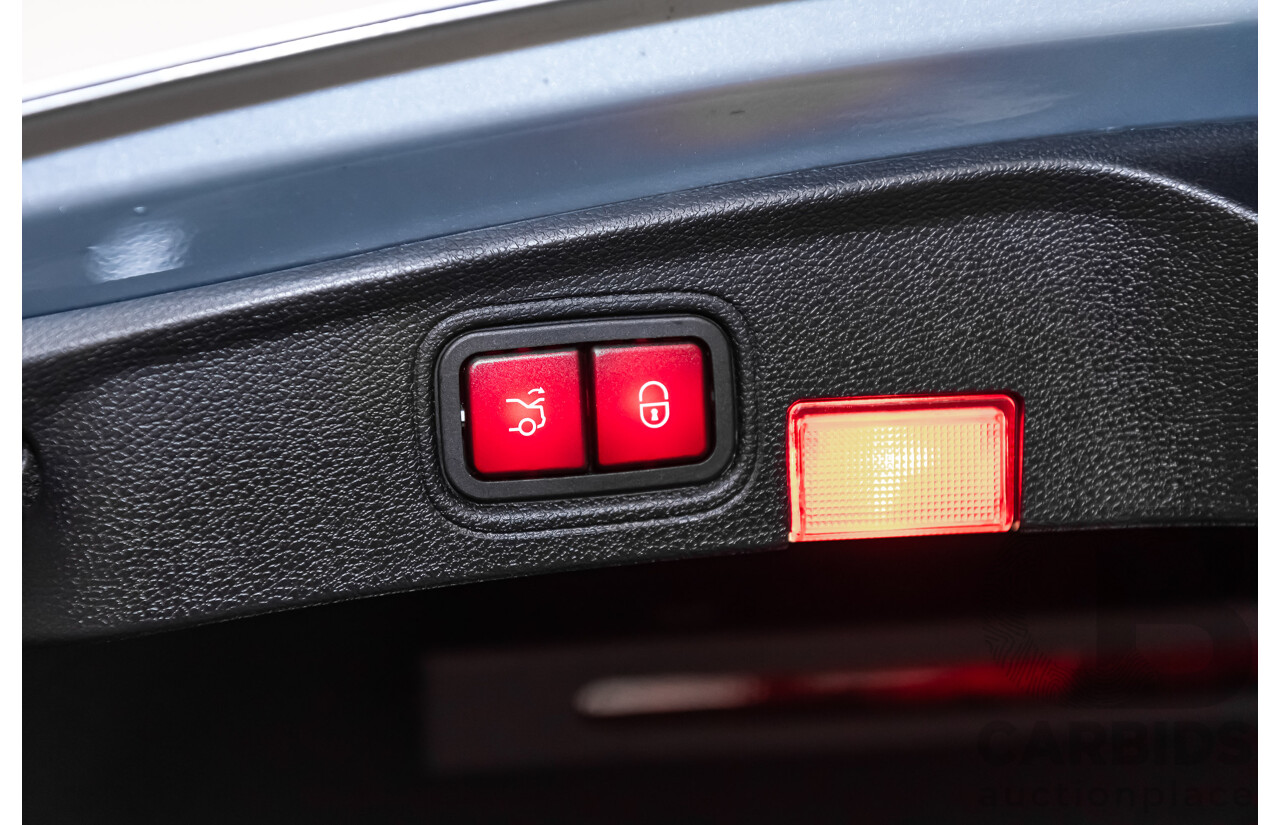 03/2016 Mercedes Benz C300 205 MY16 2D Coupe Diamond Silver Metallic Turbo 2.0L