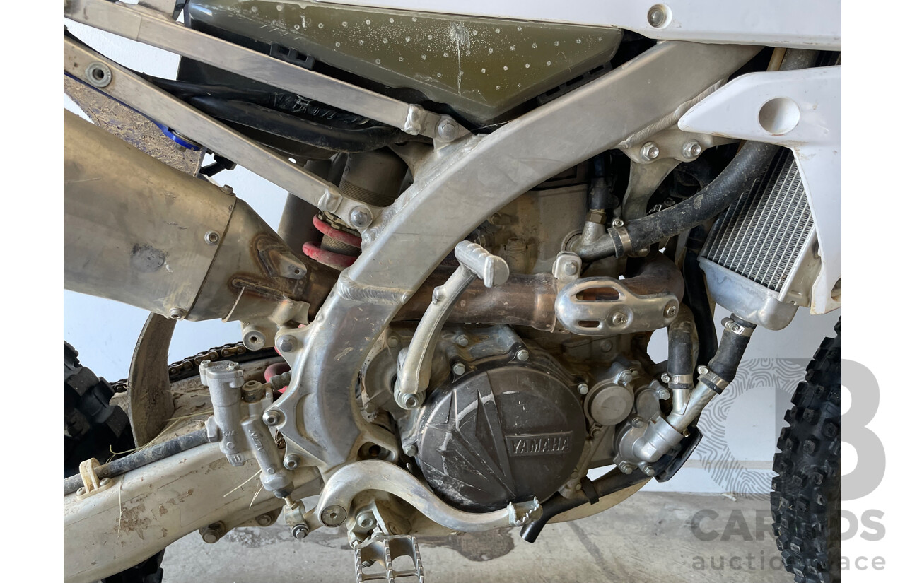 Yamaha ZF450 Motocross Bike