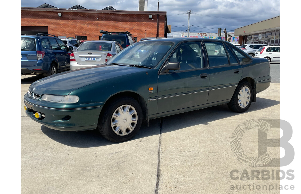 12/1995 Holden Commodore Executive VS 4d Sedan Green 3.8L