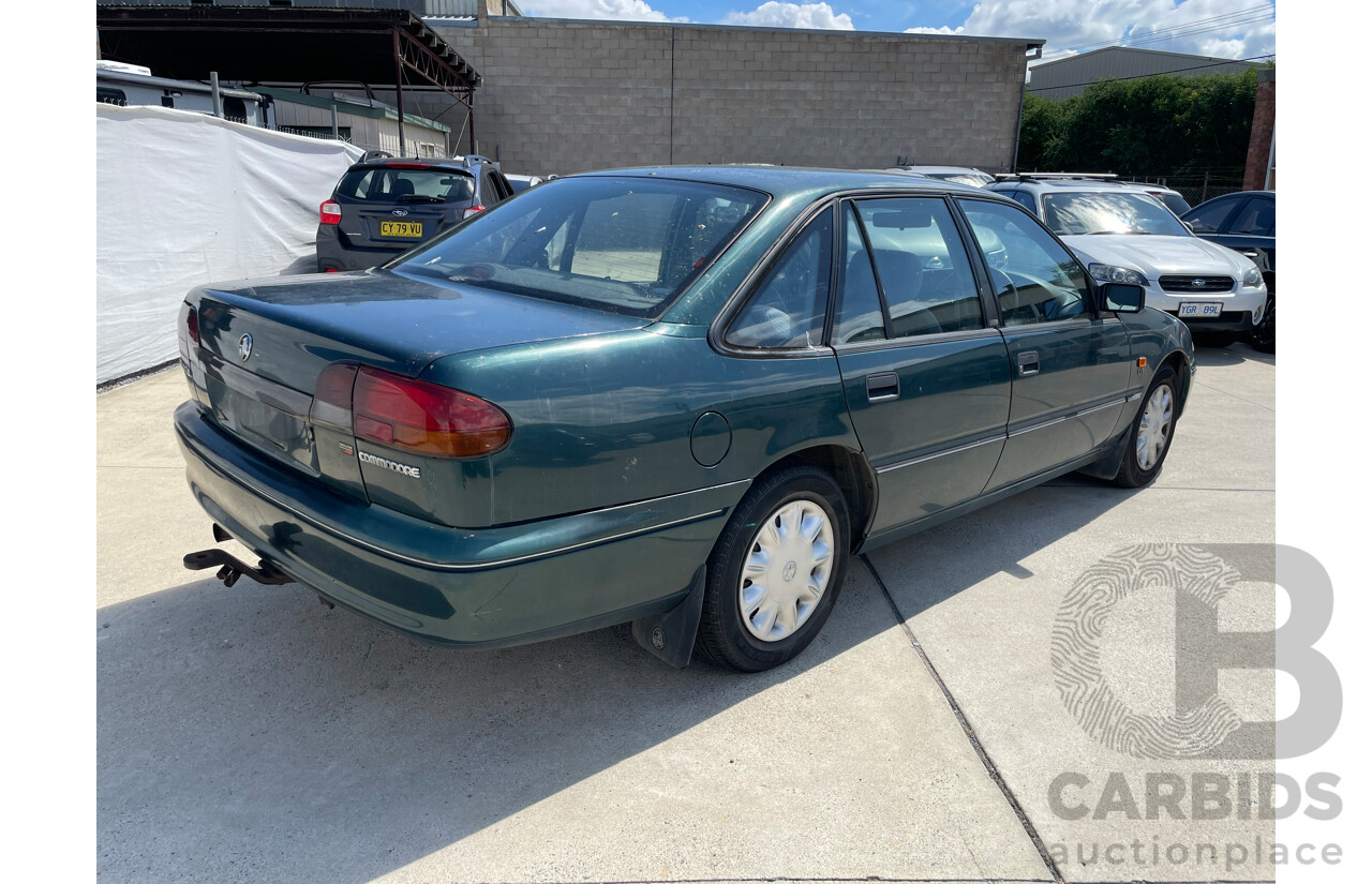 12/1995 Holden Commodore Executive VS 4d Sedan Green 3.8L