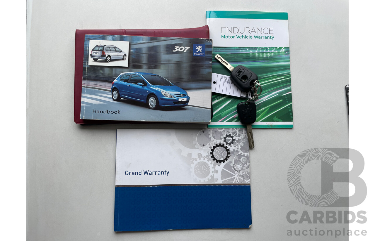 05/2005 Peugeot 307 XSR  5d Hatchback Blue 2.0L