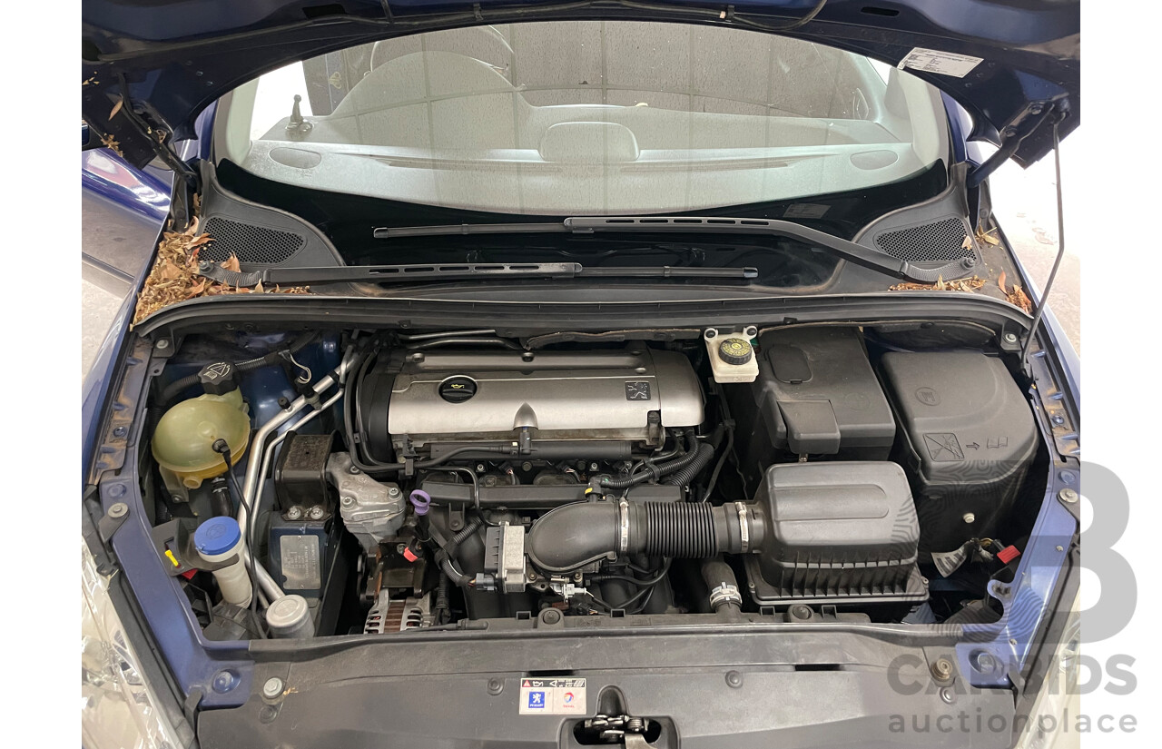 05/2005 Peugeot 307 XSR  5d Hatchback Blue 2.0L